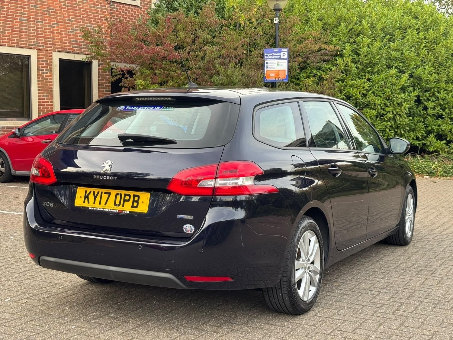 Peugeot 308 SW 2017 - Cars