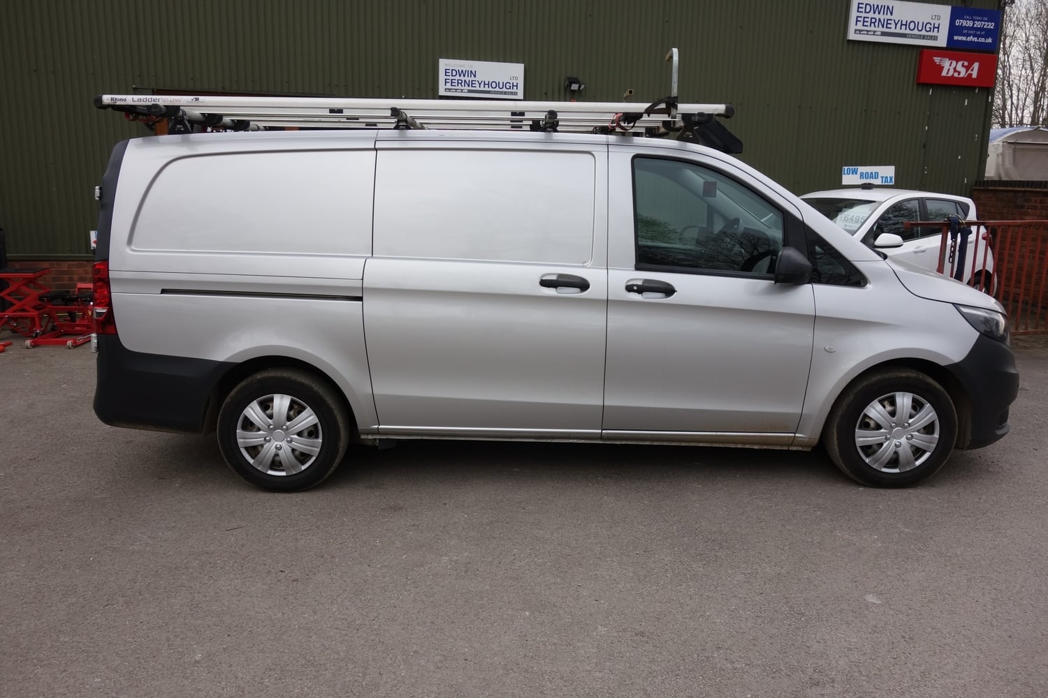 Mercedes-Benz Vito Rugeley