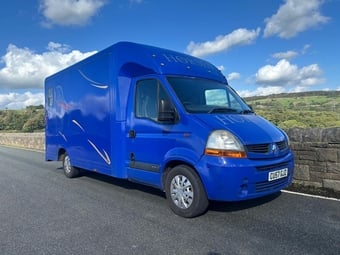 Renault  Master 3500kg  Renault Horsebox