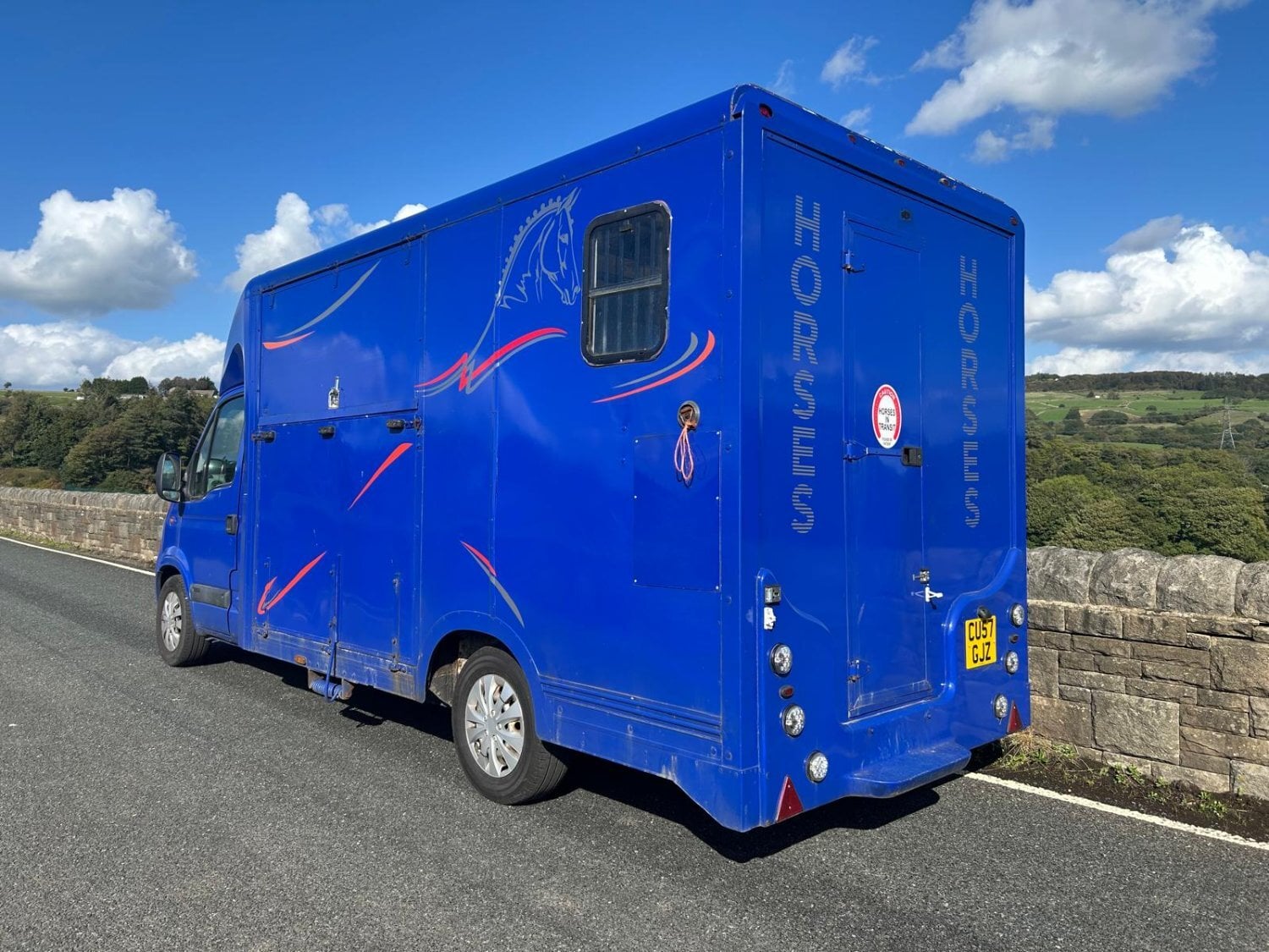 Renault  Master 3500kg  Renault Horsebox - Trailers & Horseboxes in Sheffield