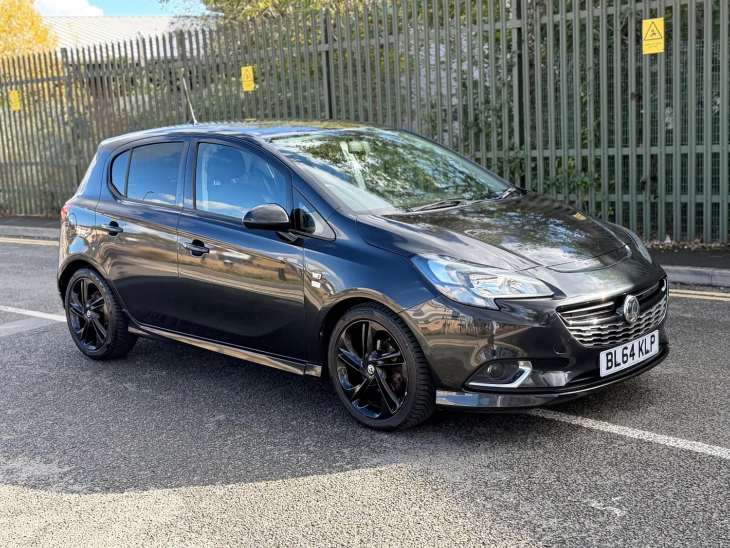 Vauxhall Corsa 2015 - Cars in Windsor