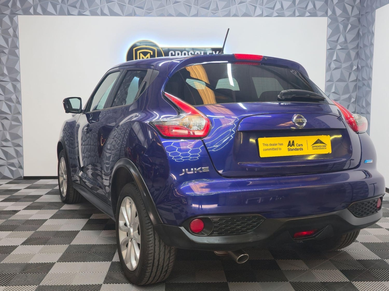 Nissan Juke 2015 - Cars