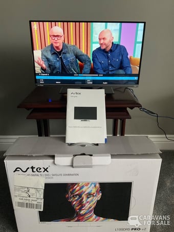 AVTEX LED TV/DVD