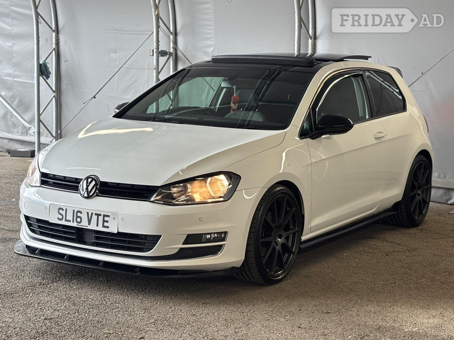 [ berth ]Volkswagen Golf