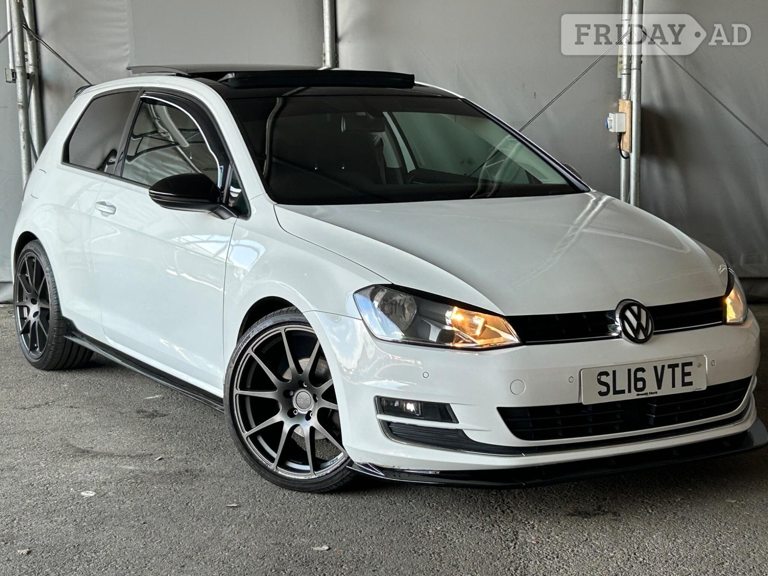 Volkswagen Golf 2016 in Manchester