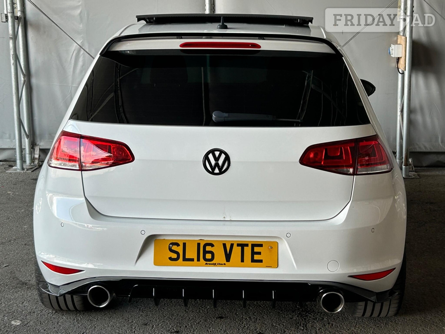 Volkswagen Golf 2016 - Cars