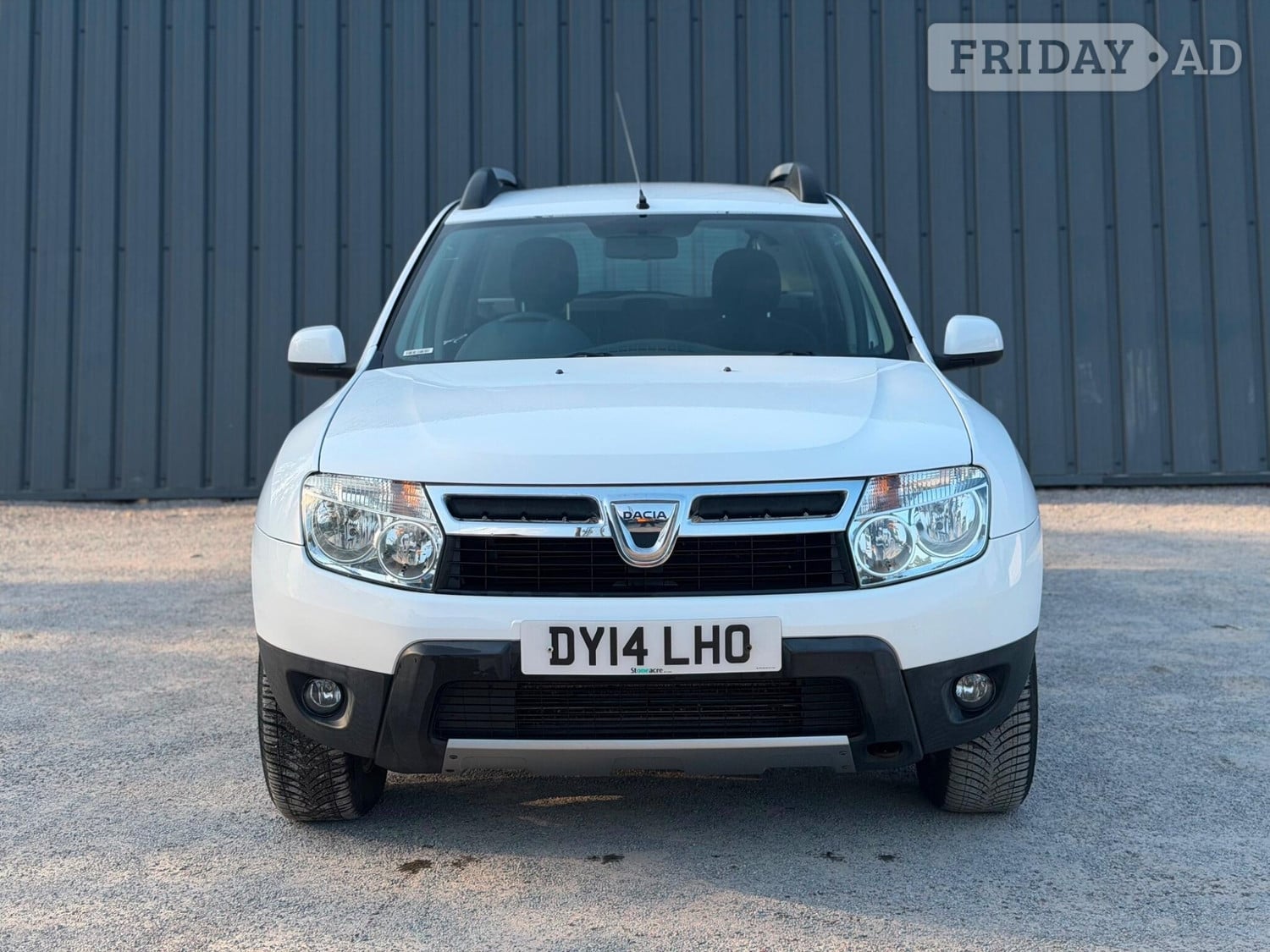 Dacia Duster Farnham
