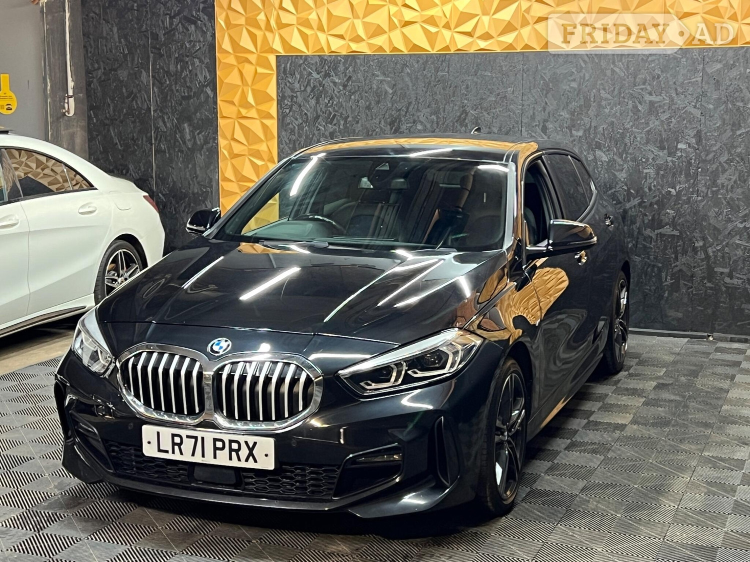 [ berth ]BMW 1 Series