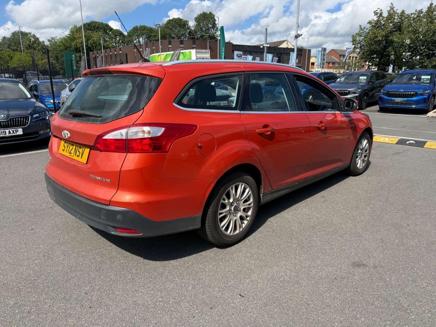 Ford Focus 2012 - Cars