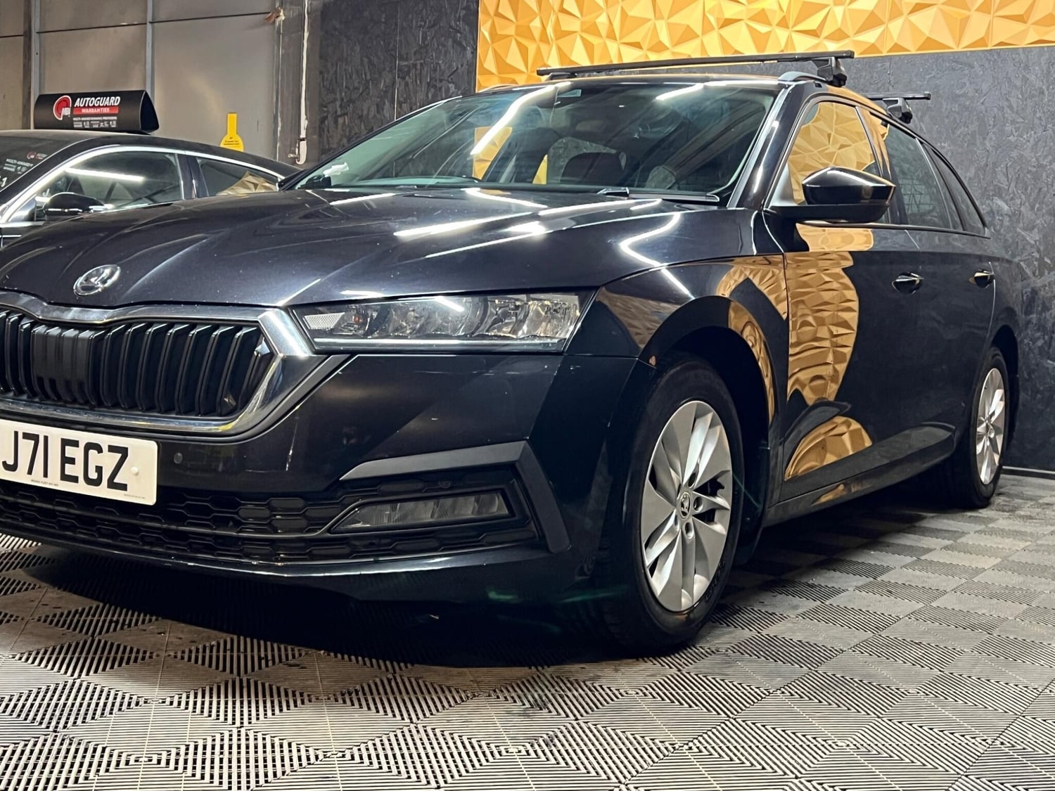 [ berth ]Skoda Octavia