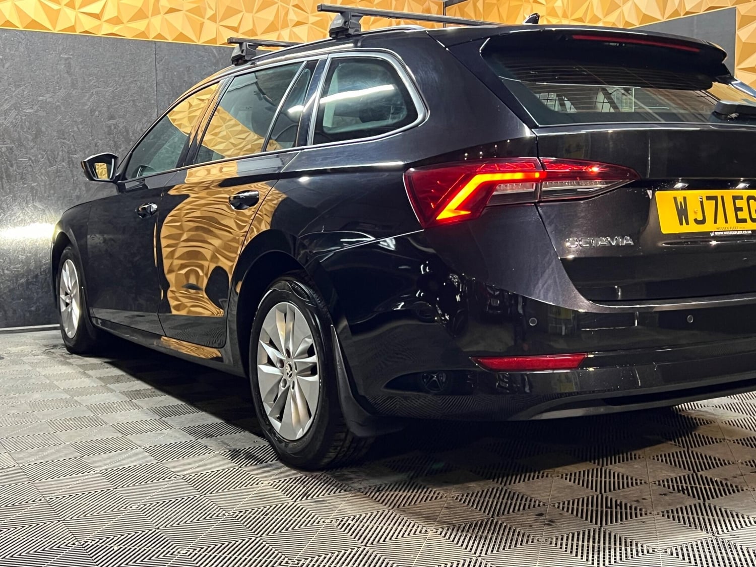 Skoda Octavia 2022 - Cars in Halifax