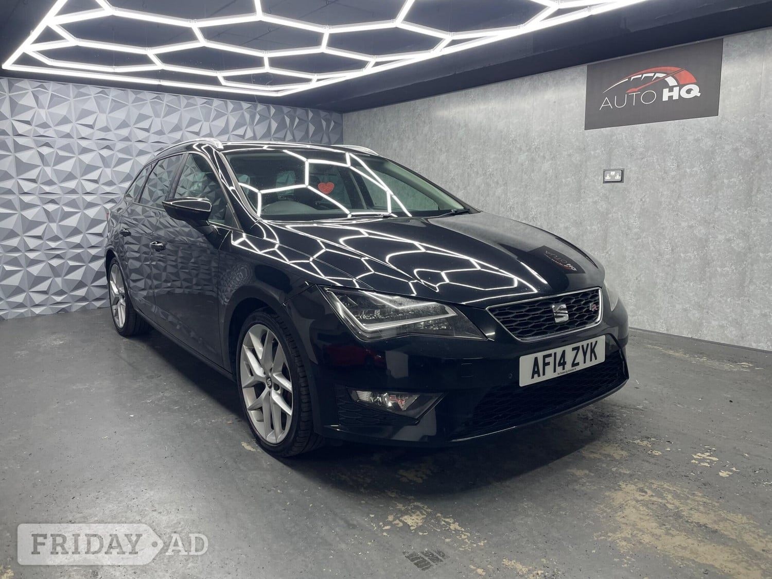 SEAT Leon 2014 in Halifax