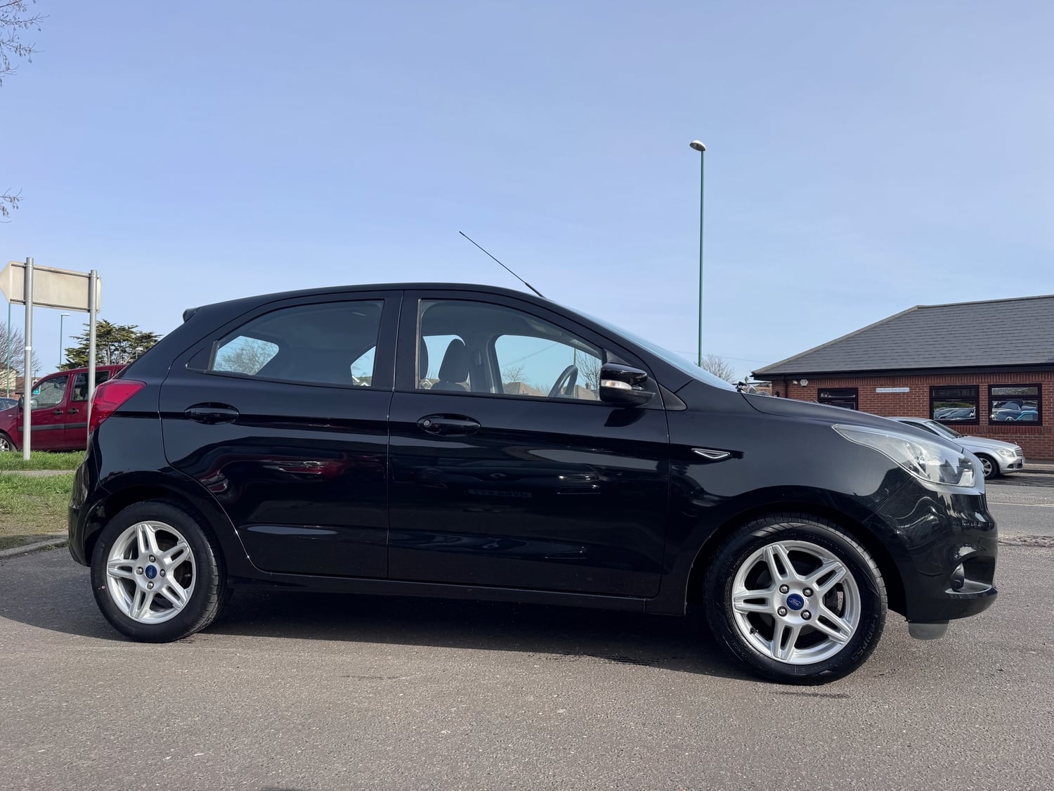 Ford Ka+ 2017 - Cars in Lancing