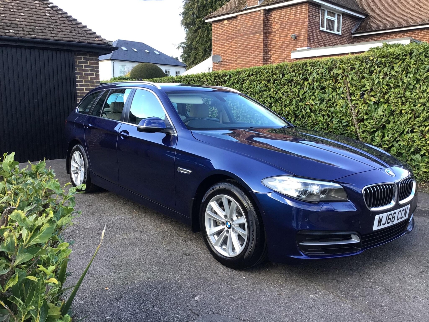 [ berth ]BMW 5 Series