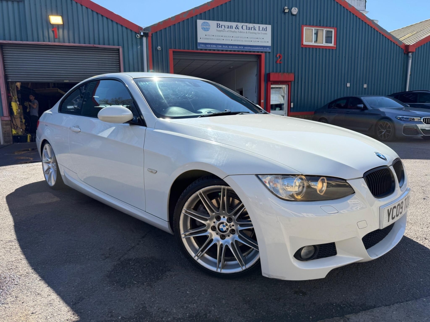 [ berth ]BMW 3 Series