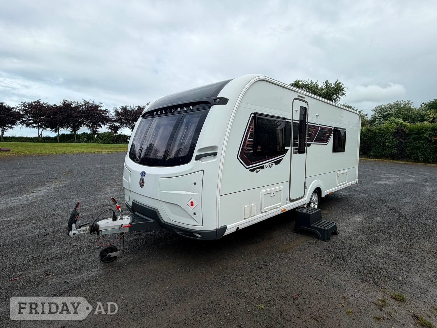 [ berth ]Coachman VIP 565
