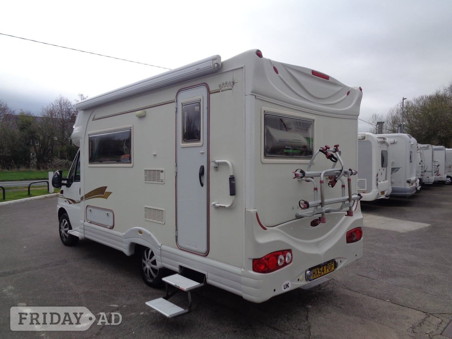 [ berth ]Autocruise Starfire EL
