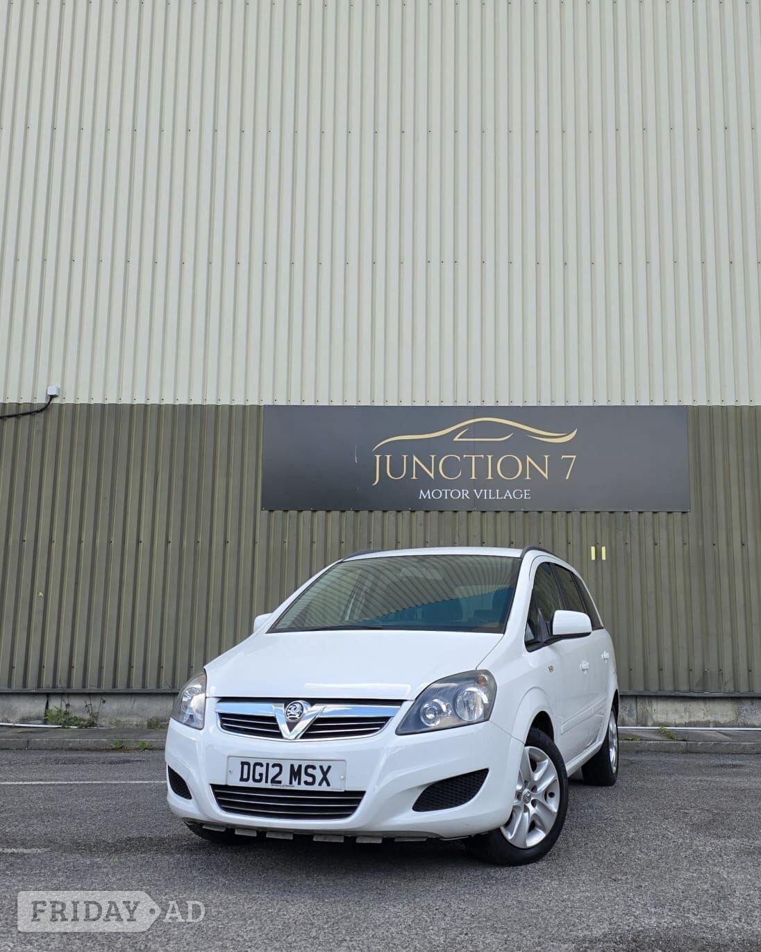 Vauxhall Zafira 2012 in Accrington