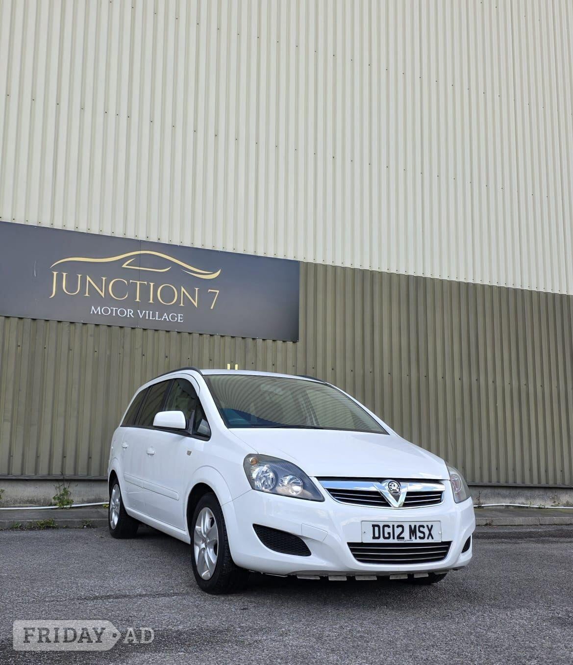 [ berth ]Vauxhall Zafira