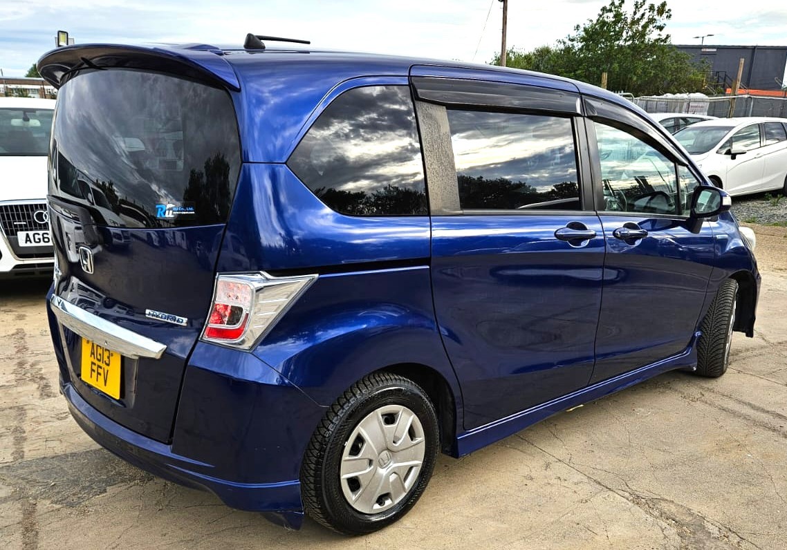 Honda Freed 2013 - Cars in March