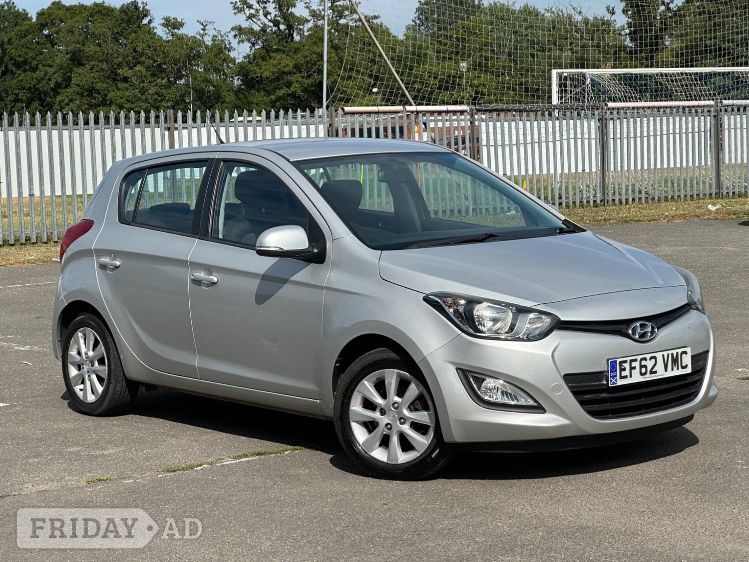 Hyundai i20 2012 in Slough