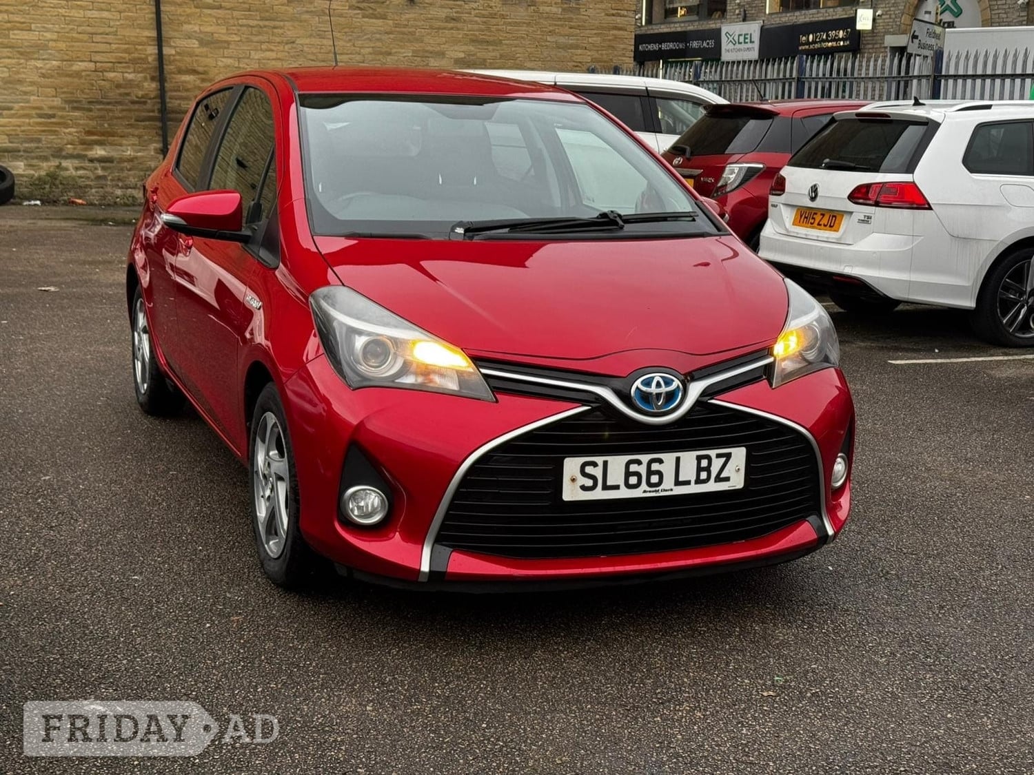 Toyota Yaris 2016 in Bradford