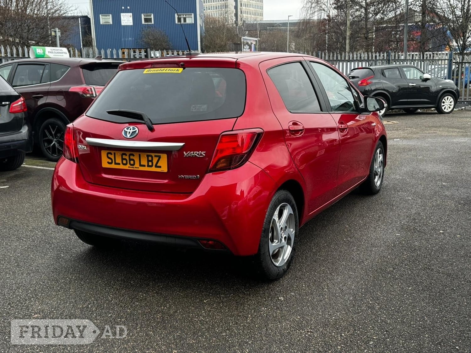 Toyota Yaris 2016 - Cars