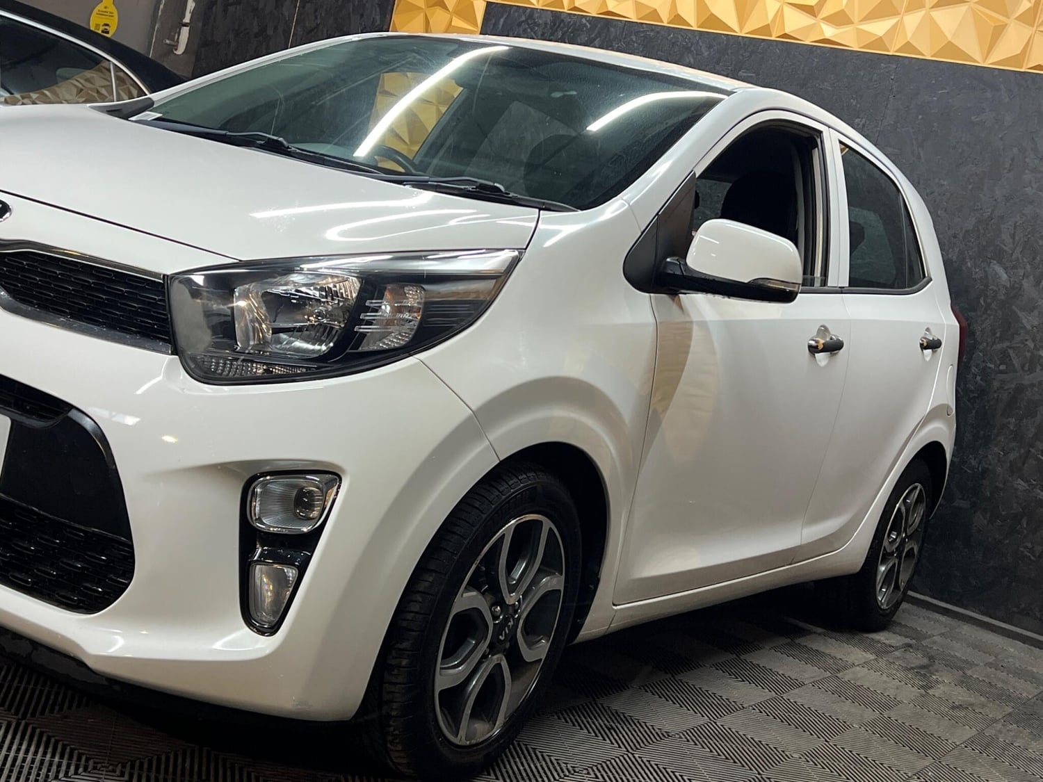 Kia Picanto 2018 - Cars in Halifax