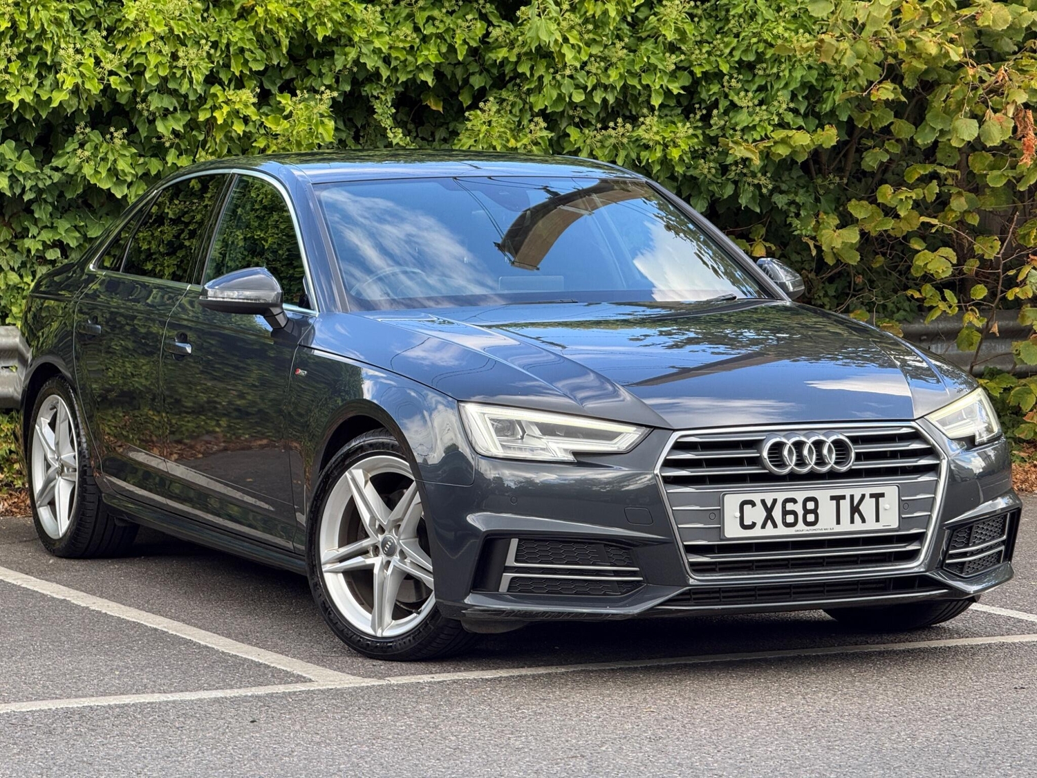 [ berth ]Audi A4