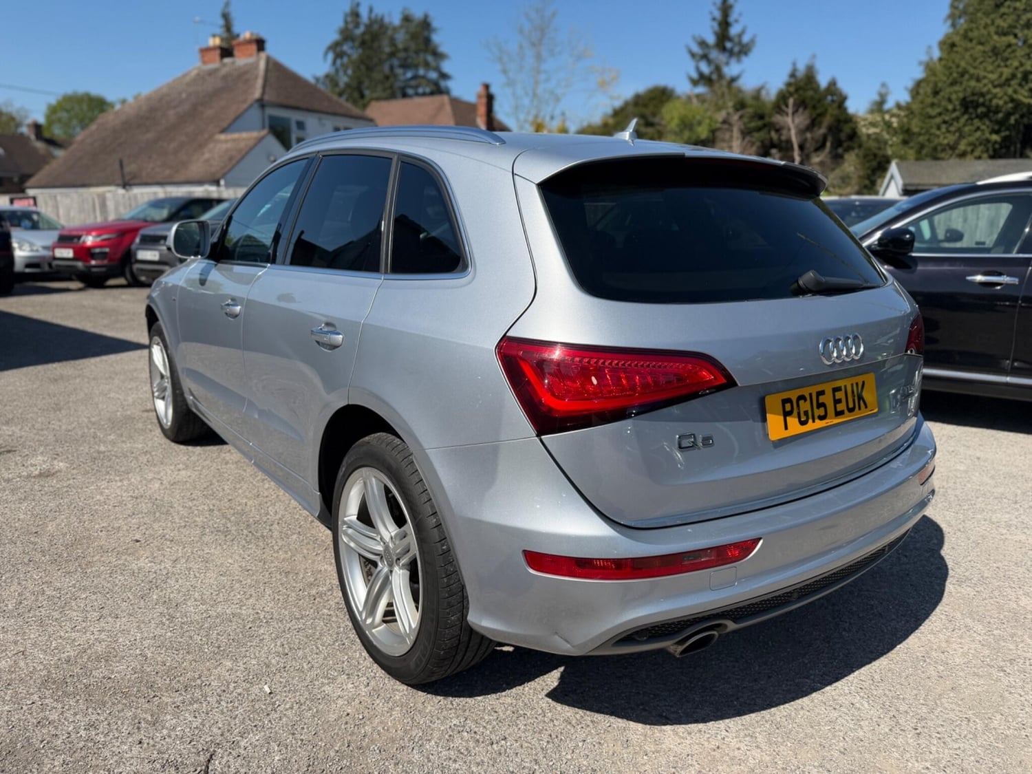 Audi Q5 2015 - Cars in Crawley