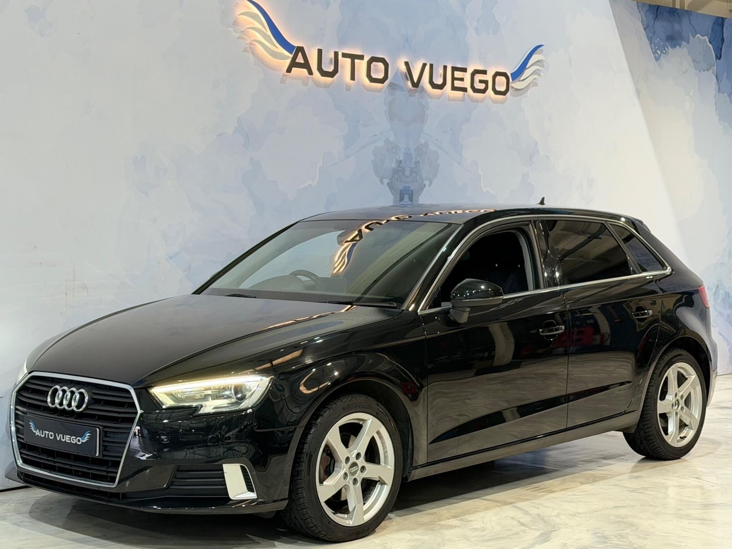 Audi A3 2016 - Cars in Uxbridge