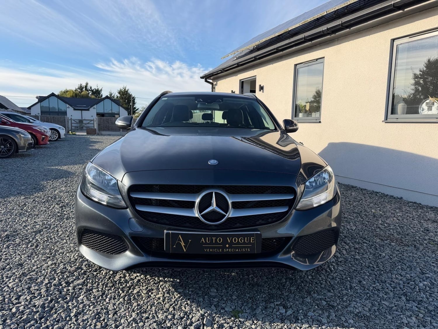 [ berth ]Mercedes-Benz C Class