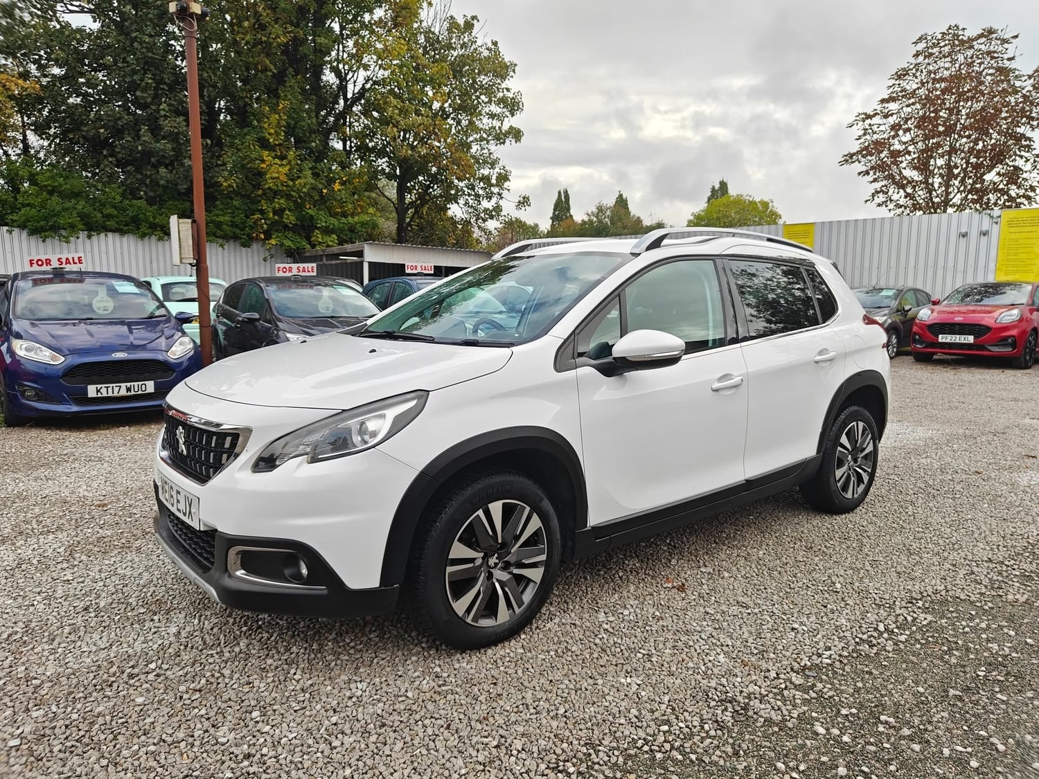 [ berth ]Peugeot 2008