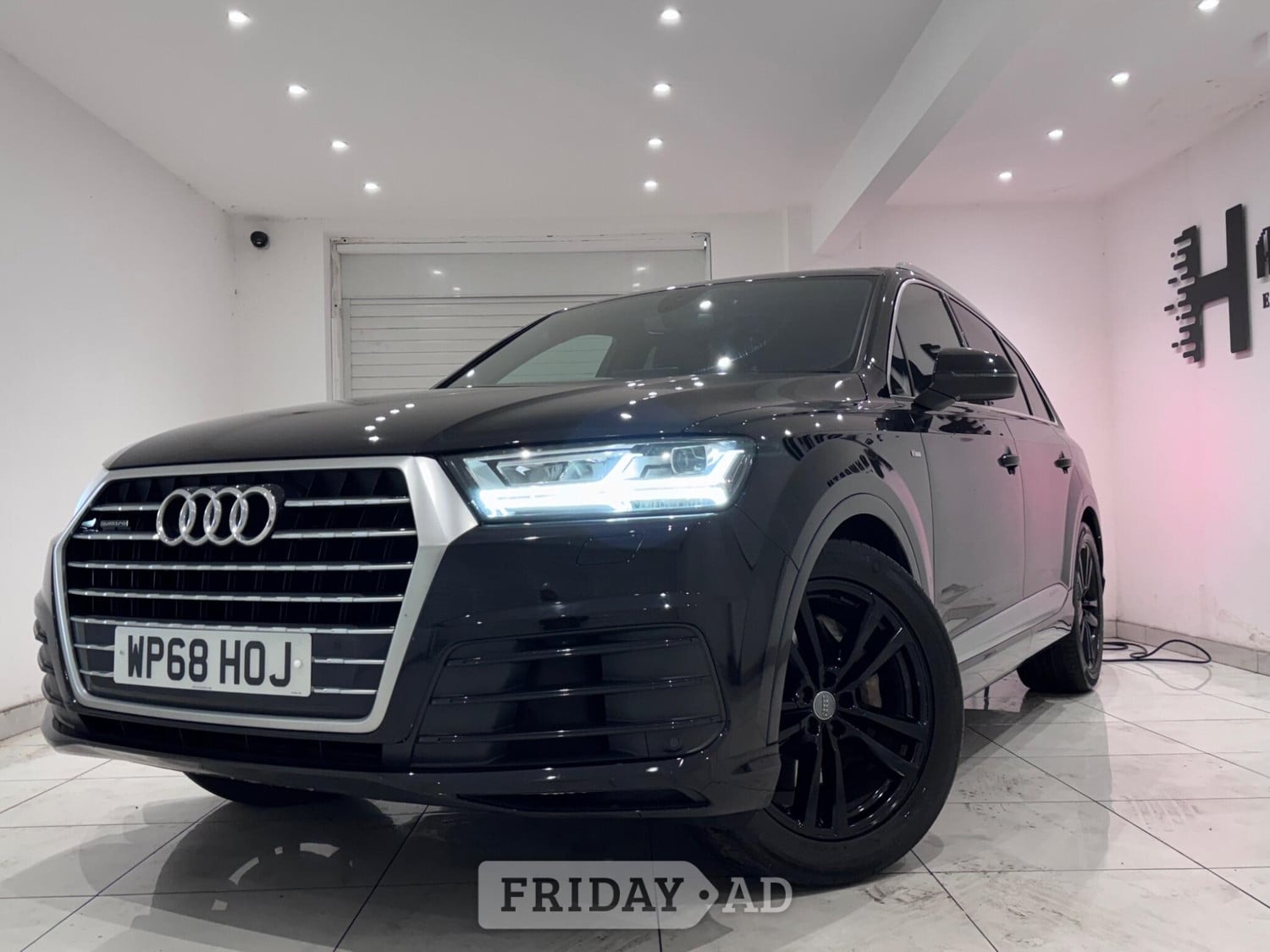 Audi Q7 2018 - Cars in Hounslow