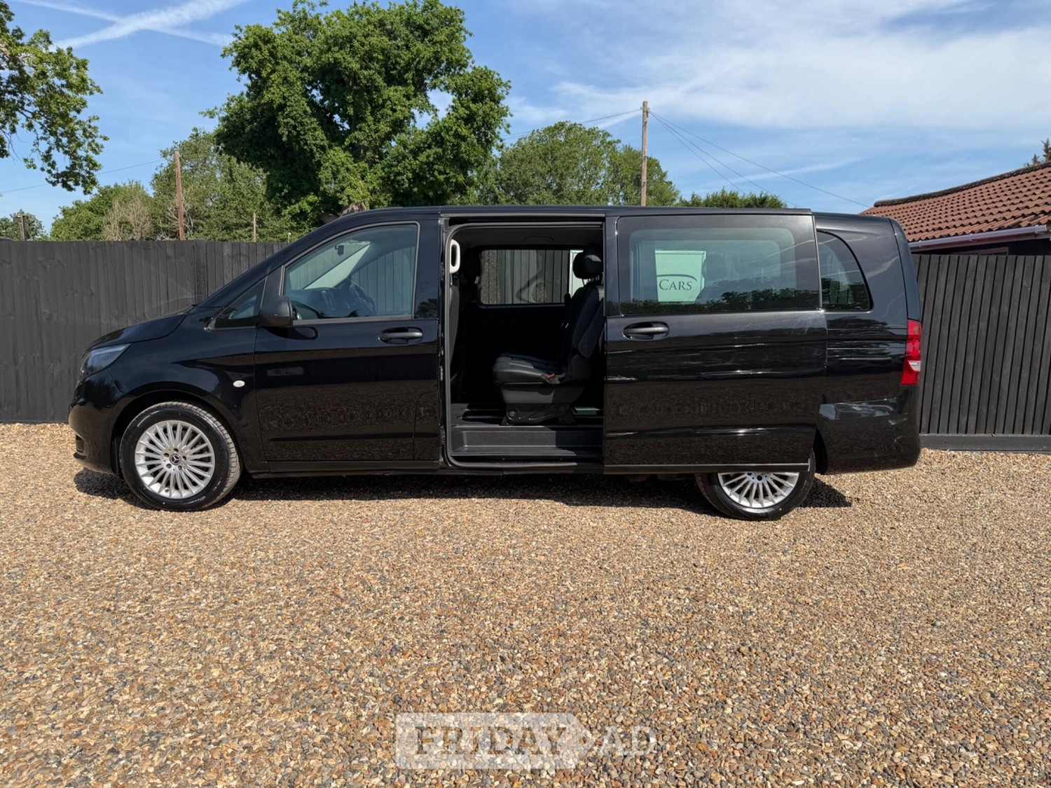 Mercedes-Benz Vito 2023 - Vans & Commercial Vehicles