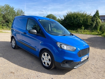 Ford Transit Courier 2020