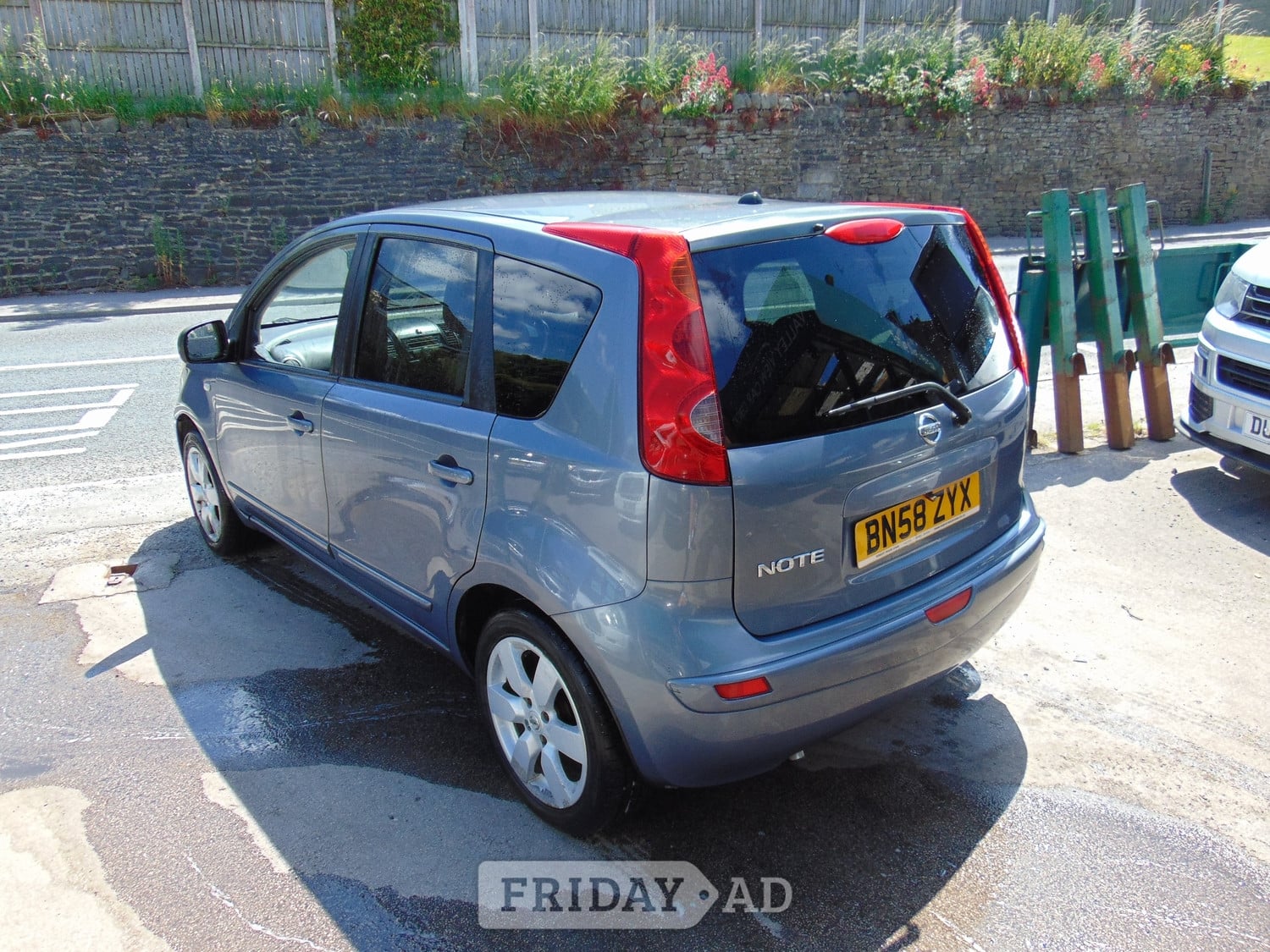 [ berth ]Nissan Note