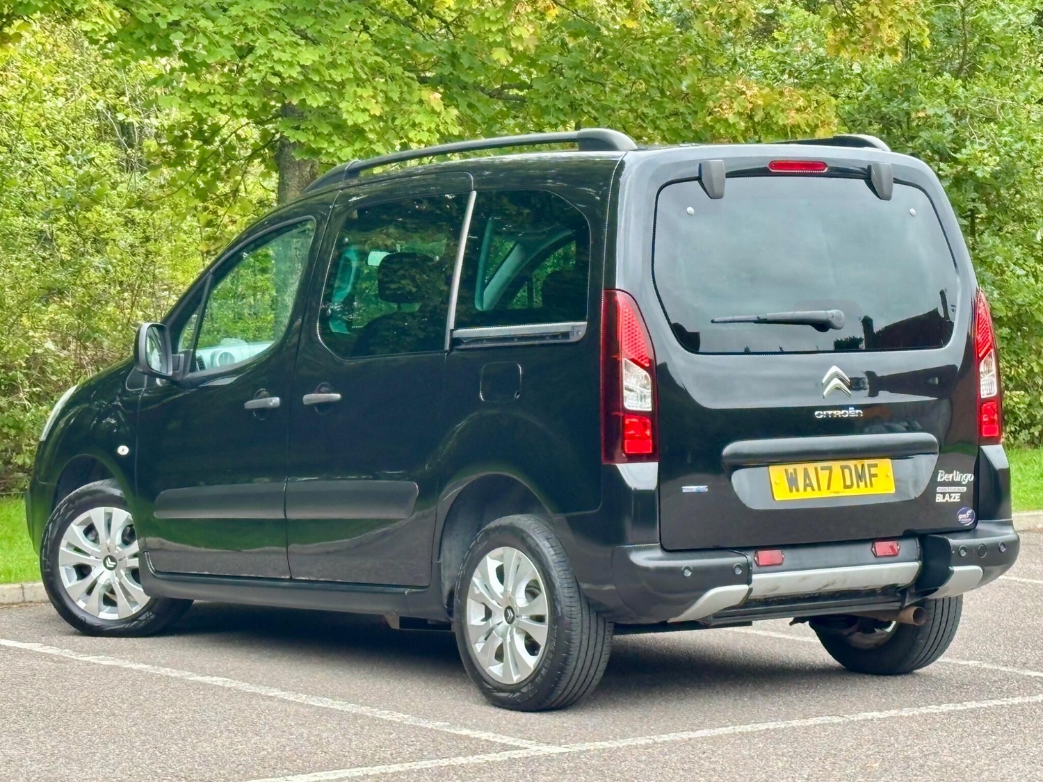 Citroen Berlingo 2017 - Cars in Farnham