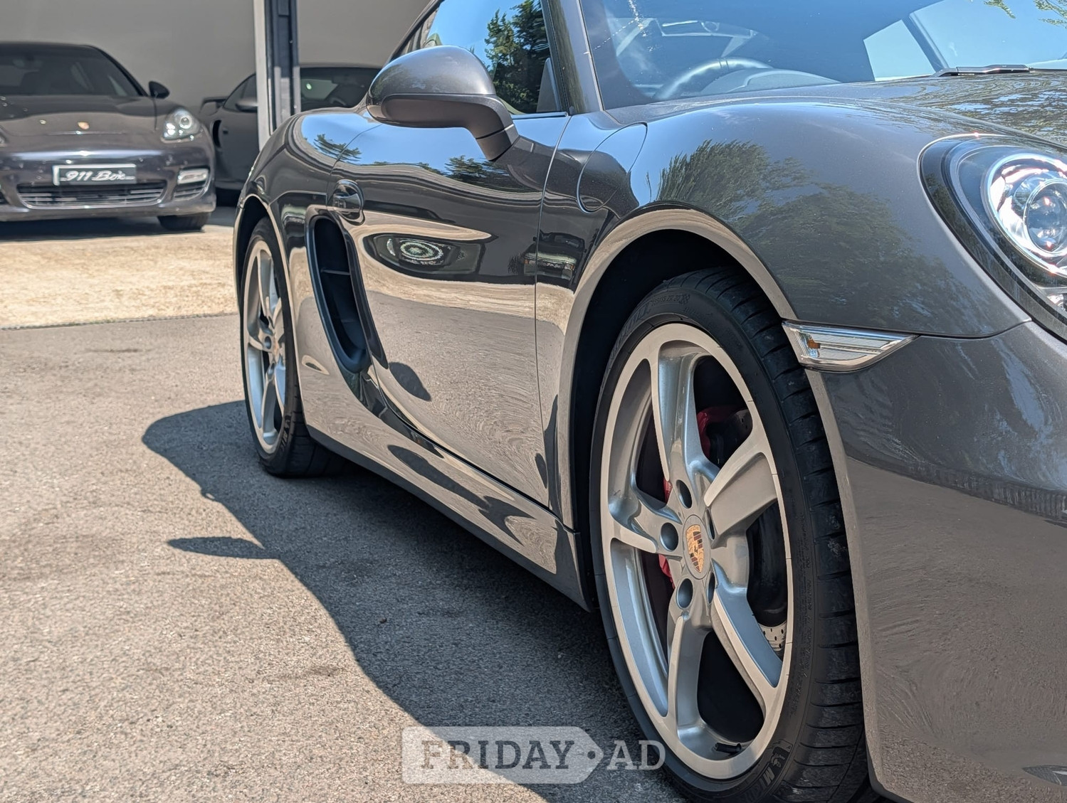 [ berth ]Porsche Cayman