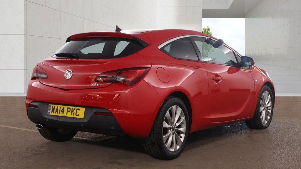Vauxhall Astra 2014 - Cars in Winchester