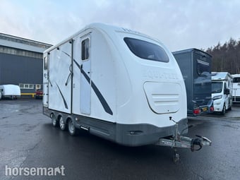 Equi-Trek Space-Treka  Horse Trailer