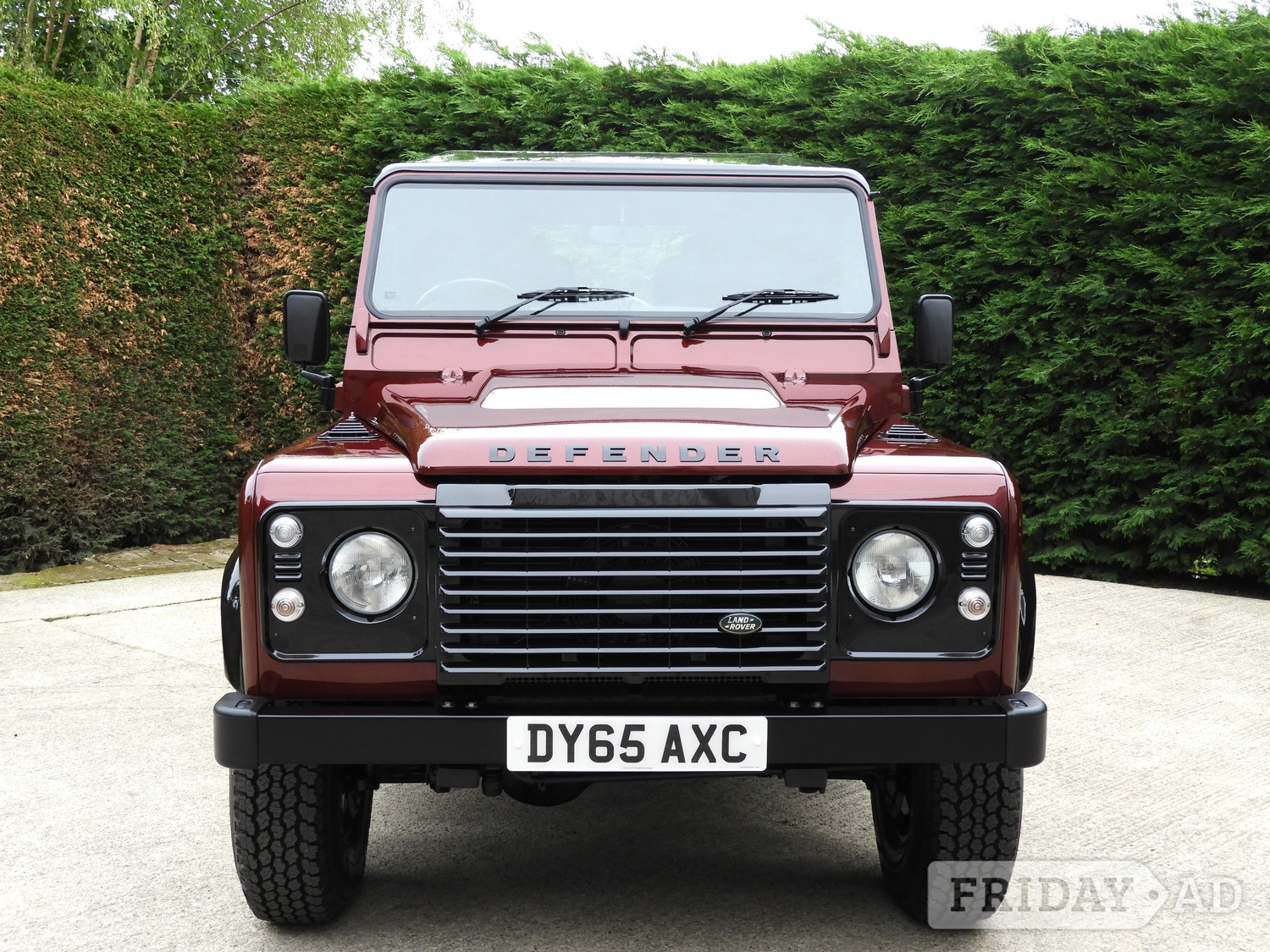 [ berth ]Land Rover Defender 90