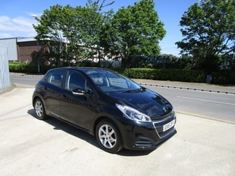 Peugeot 208 2015