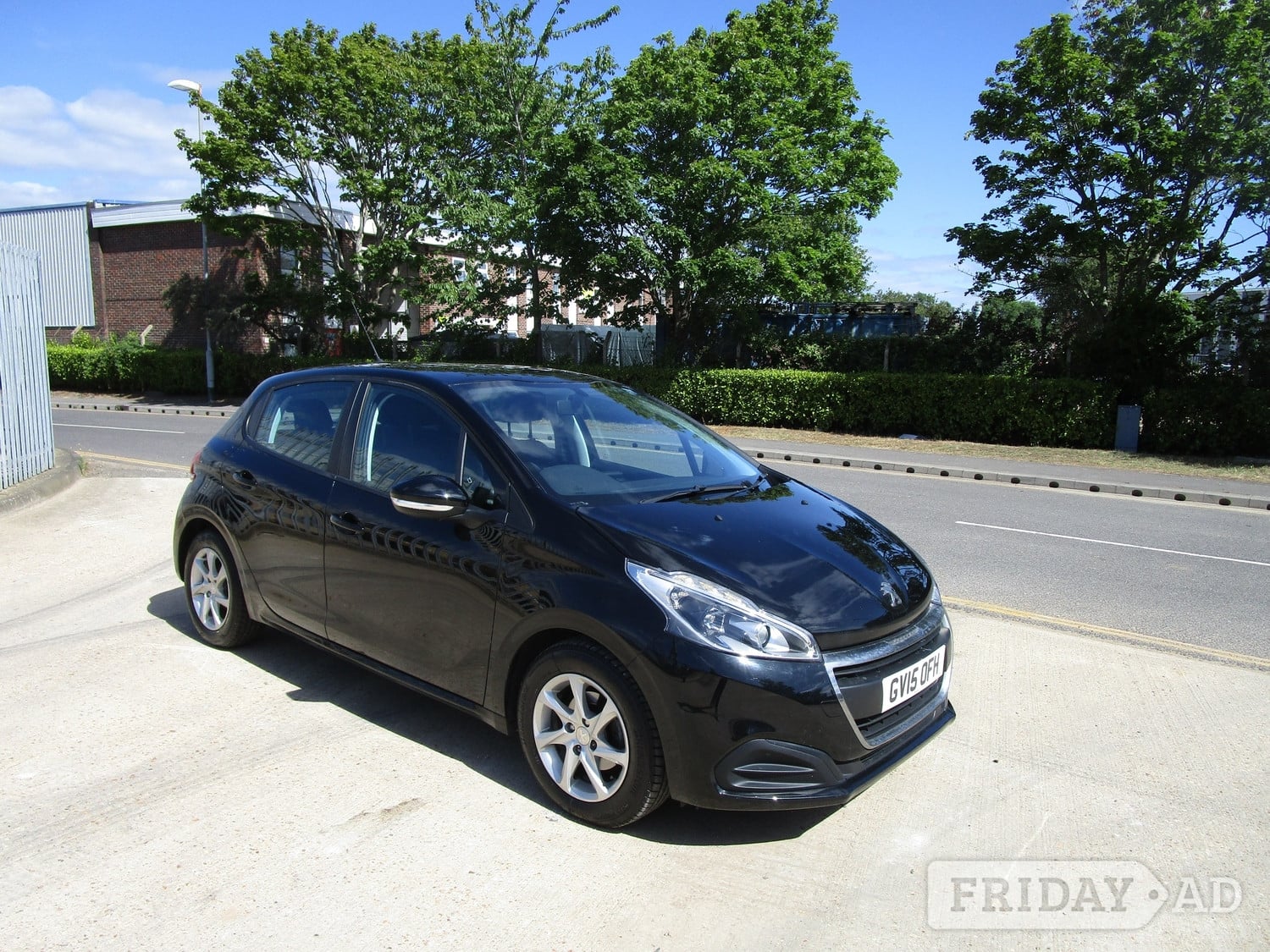 Peugeot 208 2015 in Portsmouth