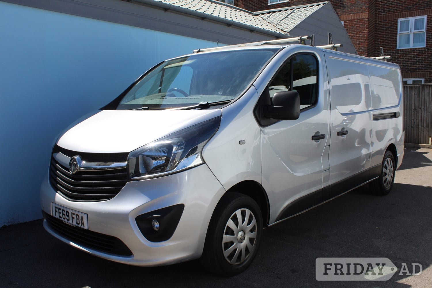 Vauxhall Vivaro 2019 - Vans & Commercial Vehicles in Southampton
