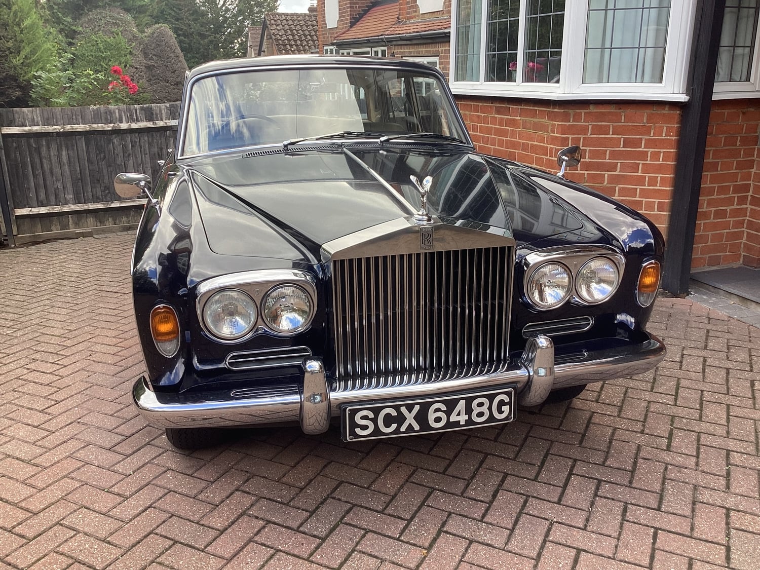 Rolls-Royce Silver Shadow 1968 in Harrow