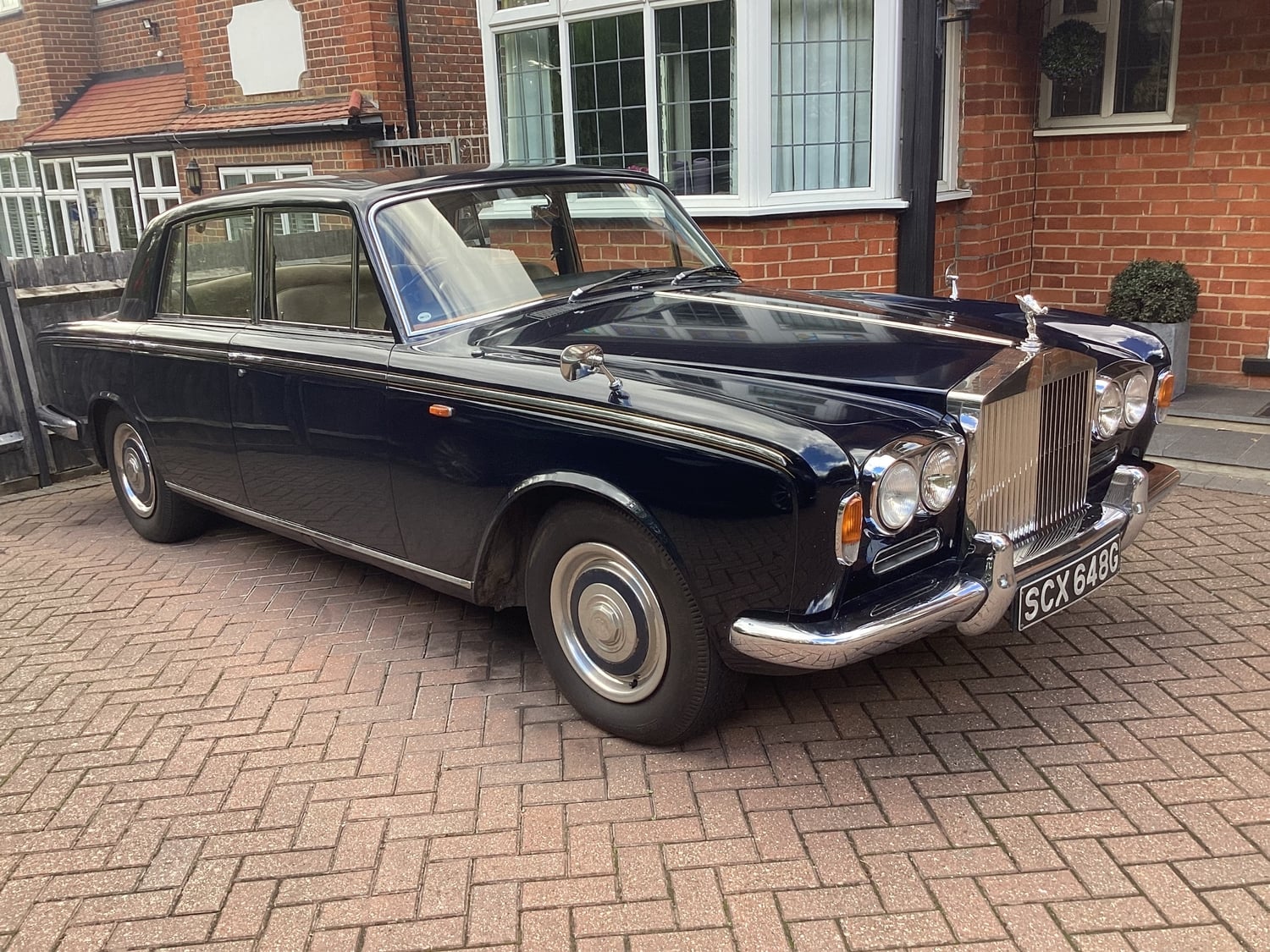 Rolls-Royce Silver Shadow Harrow
