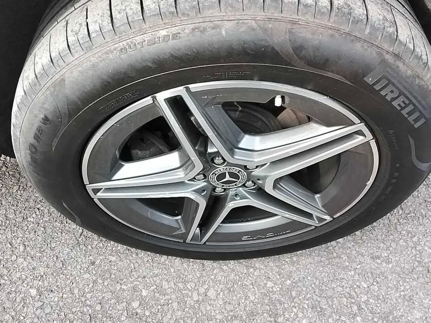 [ berth ]Mercedes-Benz GLE