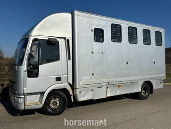 Highbarn  Iveco Horsebox