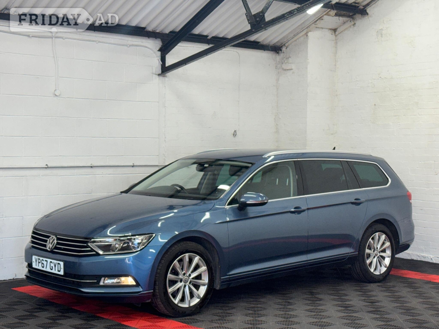 Volkswagen Passat 2017 - Cars